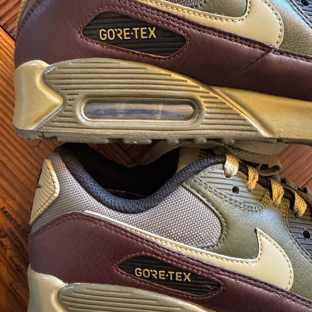 Nike Air Max 90 GORE-TEX winterized sneakers - Picture 2 of 9
